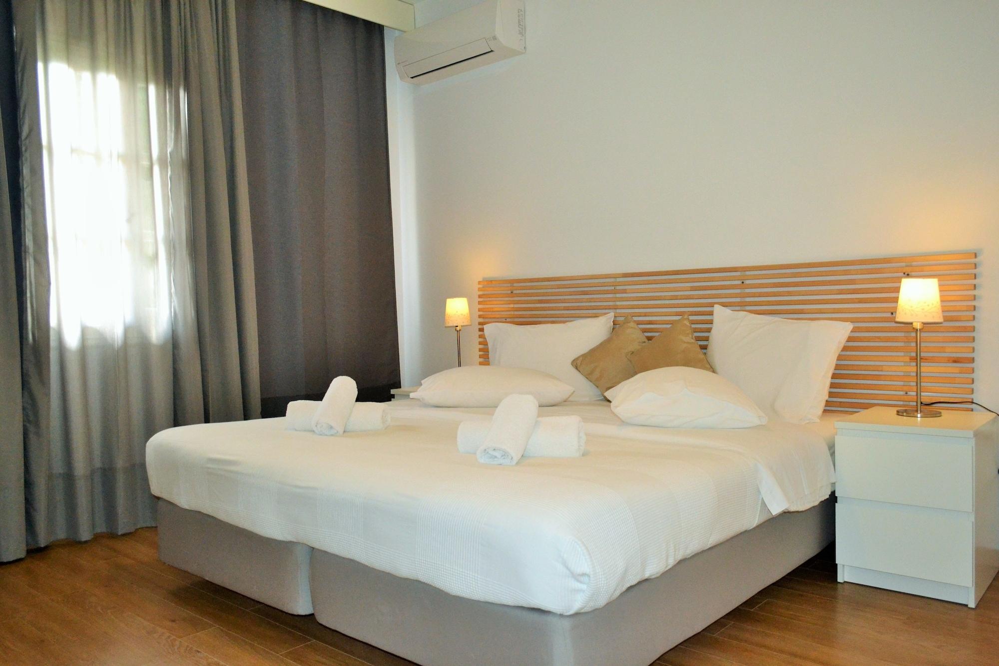 Folies Corfu Town 3*