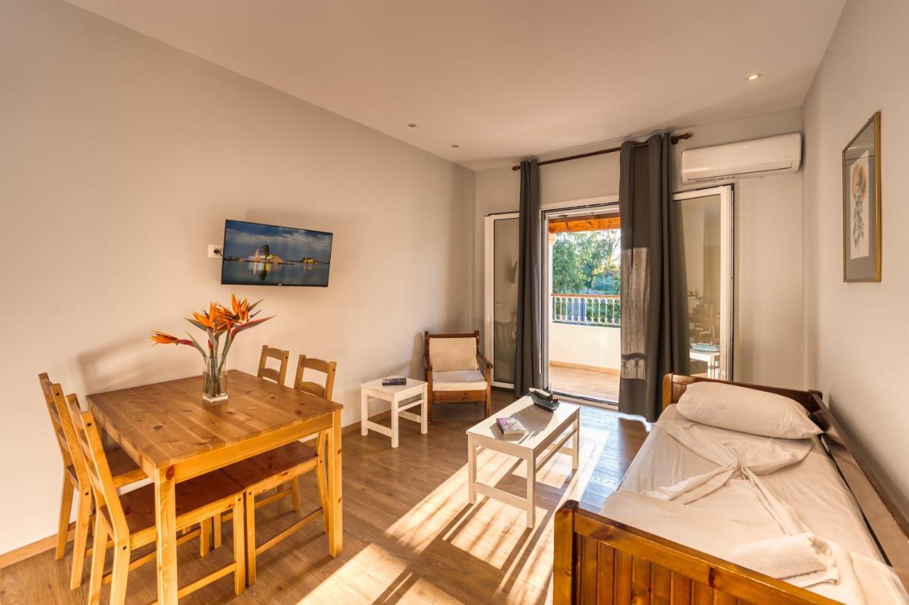 Aparthotel Folies Corfu Town