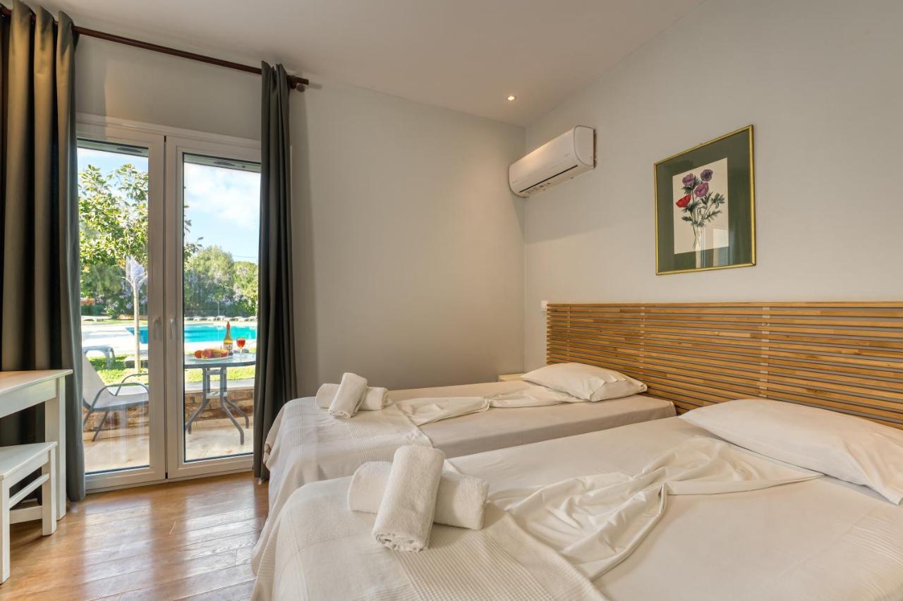 Aparthotel Folies Corfu Town
