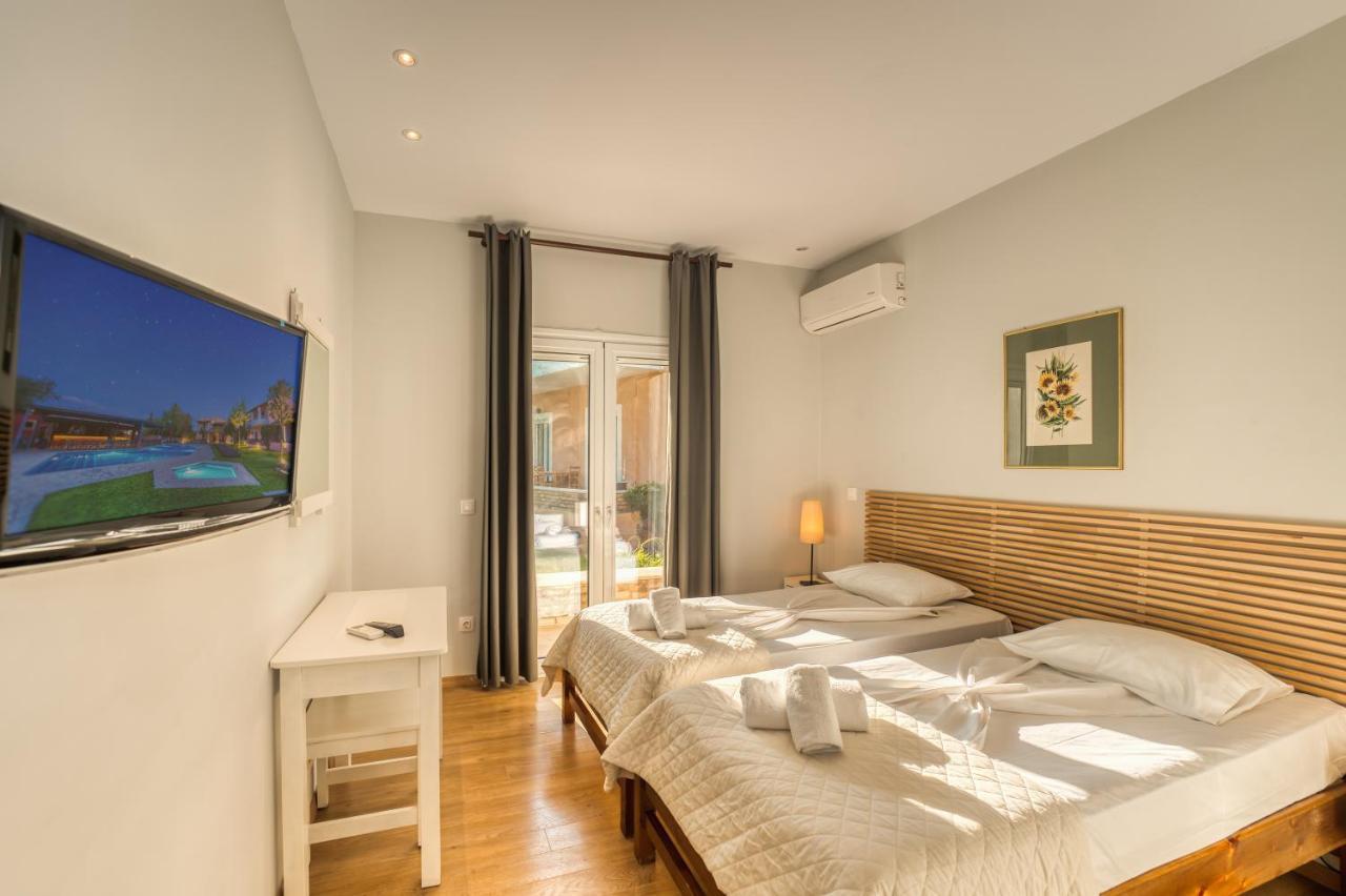 Folies Corfu Town 3*