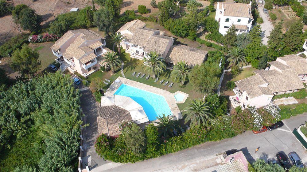 Folies Corfu Town Aparthotel 3*